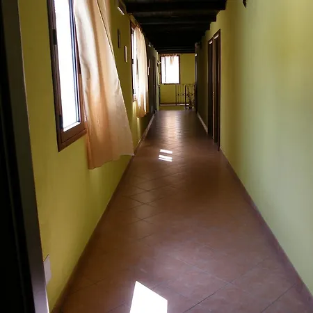 La Casa Sarda ホテル