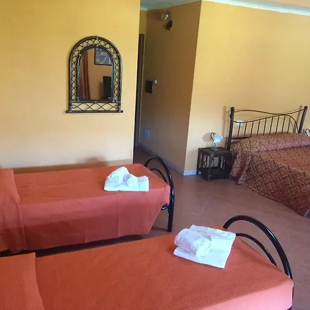 فندق La Casa Sarda فلومينيماجيوري